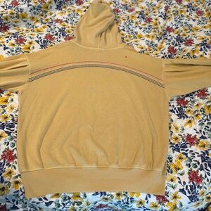 Sundry Women’s 2 Small Extra Small yellow embroidered rainbow Hooded Sweatshirt